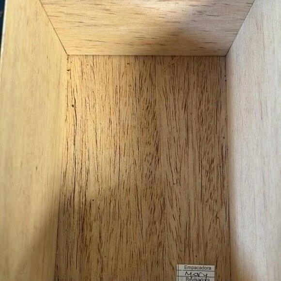 Saint Luis Rey SLR Reserva Especial Rothchilde Maduro Empty Wood Cigar Box Madme - Picture 11 of 11